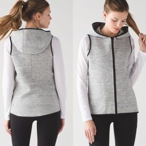 Lululemon reversible vest sz 8 perfect condition
